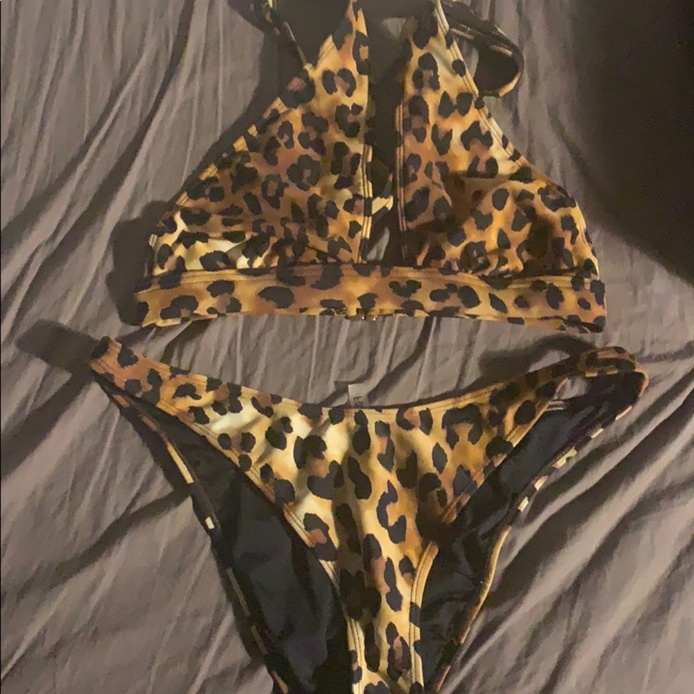 Leopard bathing suit